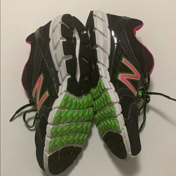 NEWBALANCE 750 V2 WOMEN RUNNING‎ SNEAKERS SZ 9 1/2 - Picture 3 of 7